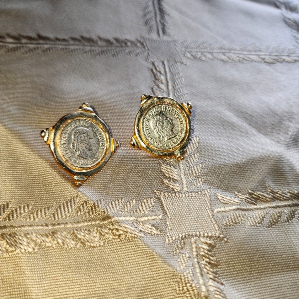 Susan Shaw Coin pierced earrings